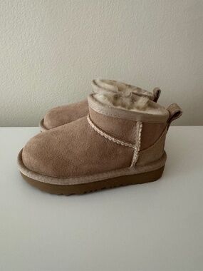 Toddler Uggs